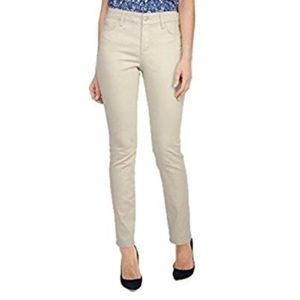 NWT NEW Not Your Daughters Jeans NYDJ Ivory Classic Clay Sheri